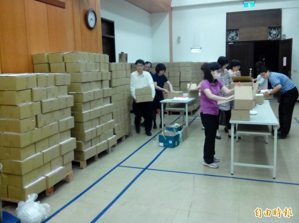 「紅富海」負責人黃圓映吸金近200億元,有媒體報導指,台中高分院今天依違反《銀行法》等罪判黃女11年徒刑,同時宣告沒收172億8280萬元贓款。(資料照,記者楊政郡攝)
