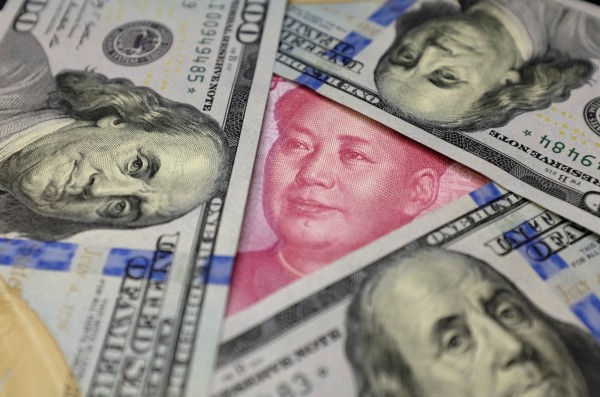 外資大量流入亞洲,致亞洲貨幣普遍對美元升值。(路透檔案照)