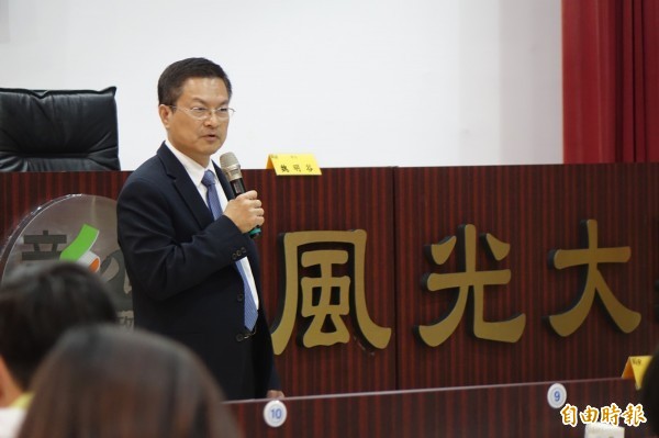 最高法院今維持二審判決,判段宜康、魏明谷(見圖)須連帶賠償林滄敏100萬元並刊登道歉啟事,段並應撤下臉書上的爆料內容,全案定讞。
(資料照)