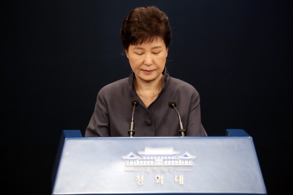 南韓檢方今決定讓步,將調查日程往後延,最慢會在18日調查朴槿惠。(歐新社)