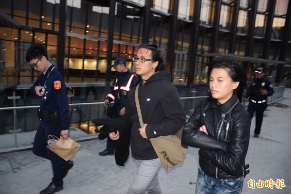 青年情侶陳儀庭、陳妙婷被控對中國政協委員、影星成龍捐贈「圓明園12生肖獸首」仿製品潑漆,地院各判處2個月徒刑,可易科罰金1千元折抵1日。全案可上訴。(資料照,記者吳世聰攝)