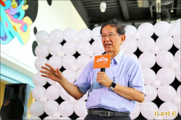 前中研院院長李遠哲昨天表示,管中閔的爭議,被誤導成政治干預學術自由是完全不對的。(記者林曉雲攝)