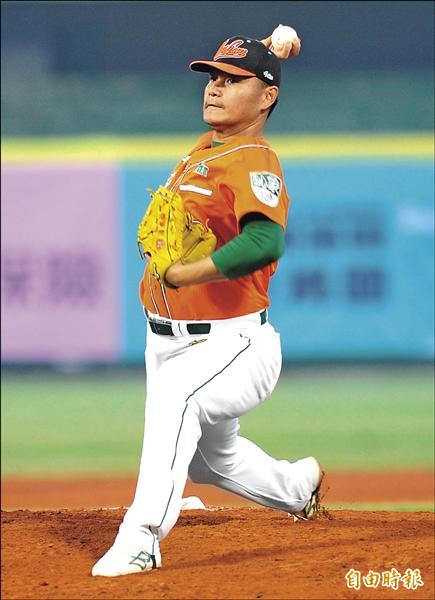 潘威倫(資料照,記者黃志源攝) 潘威倫(資料照,記者黃志源攝)