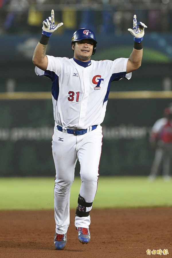 台灣隊林智勝轟出三分彈逆轉比分。(記者陳志曲攝) 台灣隊林智勝轟出三分彈逆轉比分。(記者陳志曲攝)
