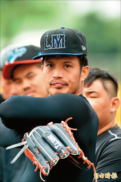 陽耀勳前一次以野手身分參加季前訓練,已經是10年前的事。(記者張忠義攝) 陽耀勳前一次以野手身分參加季前訓練,已經是10年前的事。(記者張忠義攝)