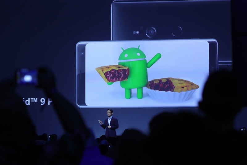 SONY 新旗艦XPERIA XZ3，搭載最新的Android 9.0版作業系統，預計台灣10月上市，屆時才會公布售價。（圖片來源／彭博）