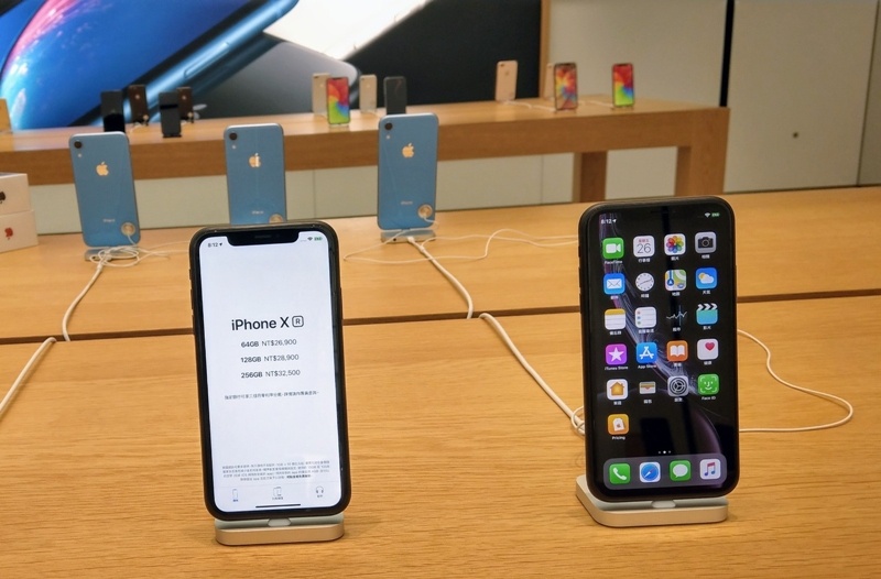 iPhone XR 登台開賣（圖片來源／記者劉惠琴攝）