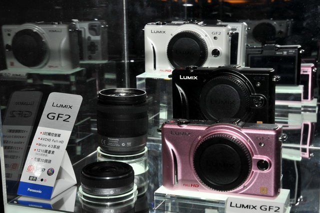 Panasonic Lumix GF2 女朋友二正式登台