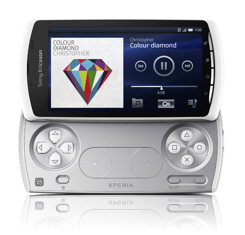 全世界第一款 PlayStation Certified 智慧手機 - Sony Ericsson Xperia  PLAY