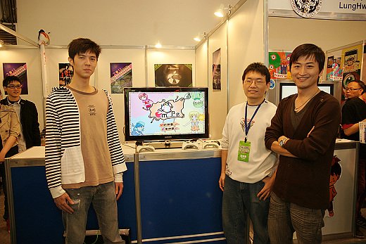 台北國際電玩展有多夯 肢障人士都站起來捧場 - TGS 2011