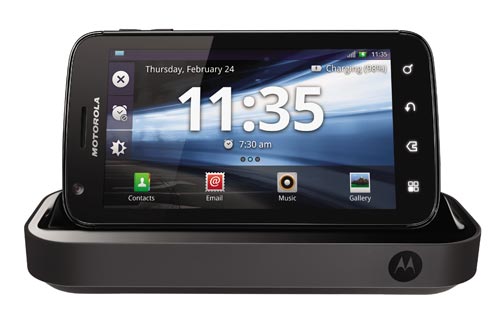 MOTOROLA  ATRIX 即日起至  5月 25 日 與遠傳電信合作優惠預購