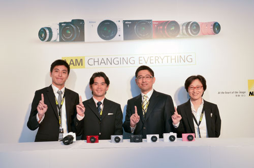 全球速度最快單眼相機  Nikon 1 強勢登場