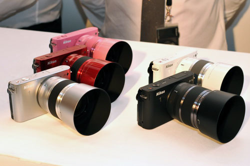 全球速度最快單眼相機  Nikon 1 強勢登場