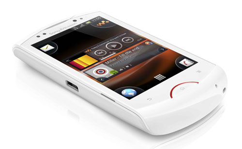 Sony Ericsson 火力全開 五款新機齊聚星光舞台 Xperia 全系列上架