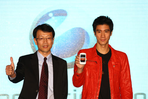 Sony Ericsson 火力全開 五款新機齊聚星光舞台 Xperia 全系列上架