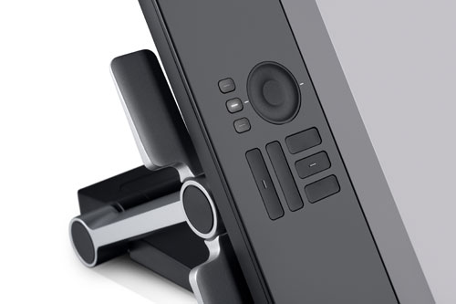 Wacom 發表專業用數位繪圖顯示器 Cintiq 24HD