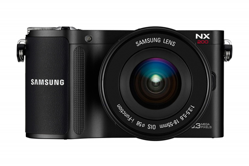 Samsung 資訊月開賣 NX200