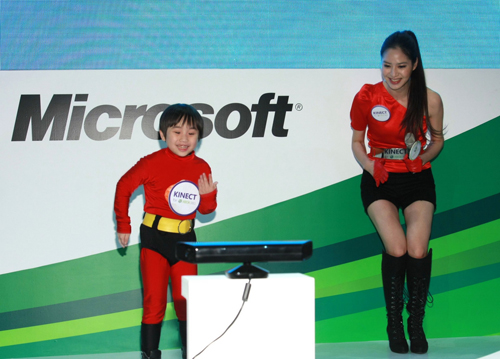 2012 台北國際電玩展 Xbox 360 攤位人氣搶搶滾