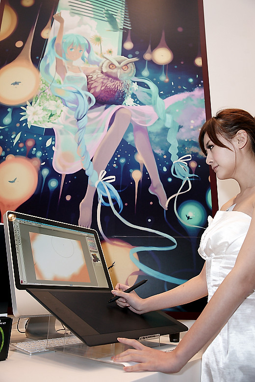 Wacom intuos 5 每天創造你我新世界