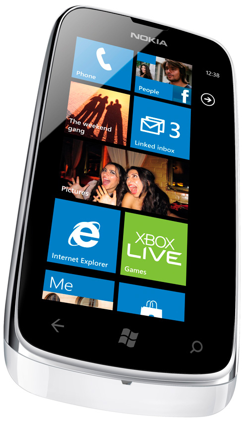 Nokia Lumia 610 建議售價為NT$8,990