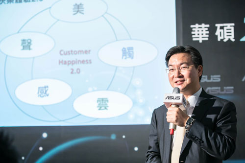華碩 2012 台北應用展為消費者帶來暑假最大檔優惠,融合獨家「顧客快樂體驗2.0」產品 DNA,於「美」、「聲」、「觸」、「感」、「雲」五大領域全面搶攻消費者心佔率。