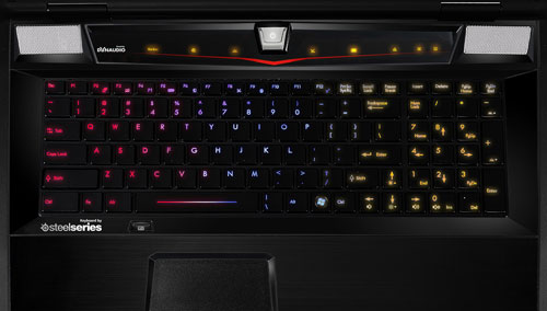 微星發表遊戲筆電旗艦機 GT70
