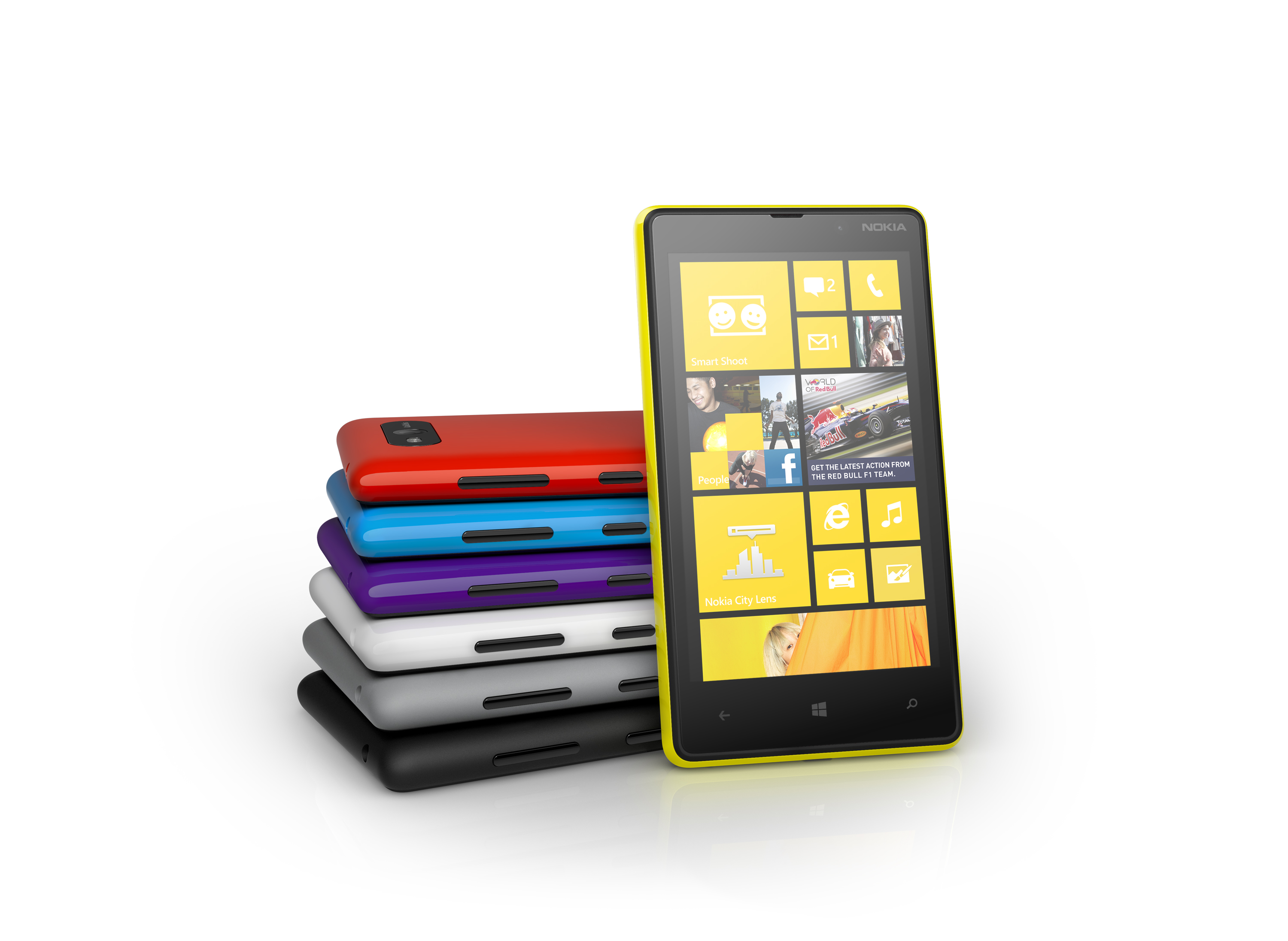 Nokia Lumia 820 外型時尚,具一體成型質感