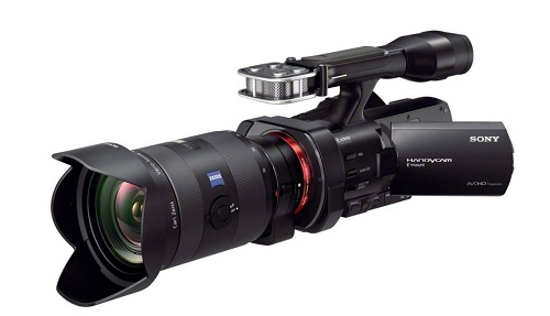 Sony 發表新款可交換鏡頭 Handycam VG900 售價 108,980