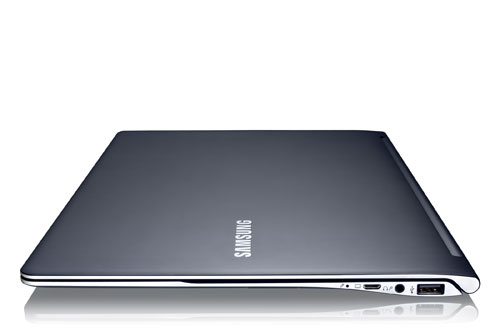 全新搭載 Windows 8 作業系統 Series 9,讓消費者持續享受三星創新尖端工藝技術頂級產品,還能在第一時間感受市場期待已久的人性化使用體驗
