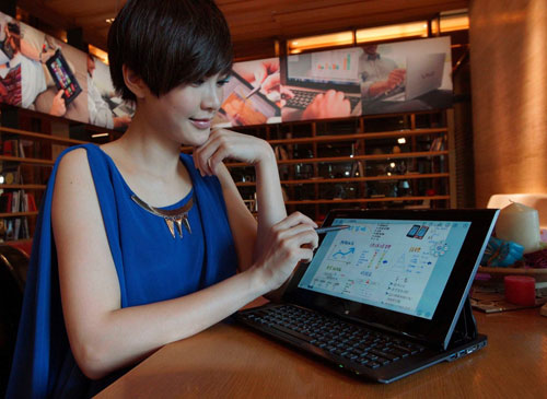 全新 VAIO 筆記型電腦 VAIO Duo11