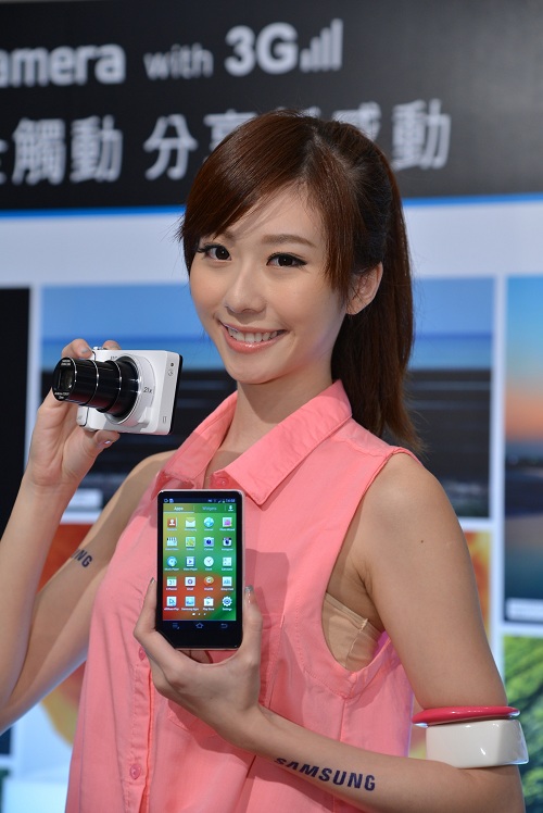 跨界類單眼相機 Samsung GALAXY Camera - 開發搭載 Android 作業系統的跨界新品類