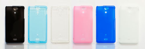 12/22 起,首批購買 Xperia V 的消費者還可獲得精美果凍套