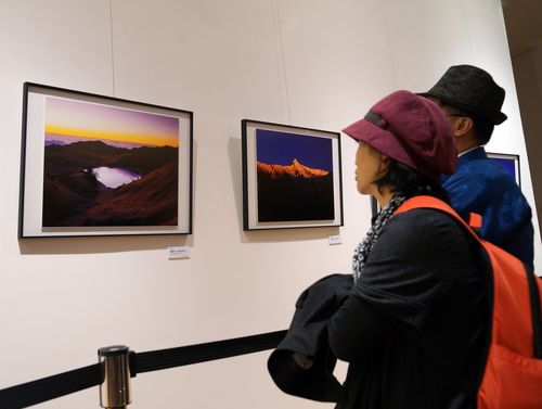 淬鍊兩百年功力 追光逐影 攝影展開跑
