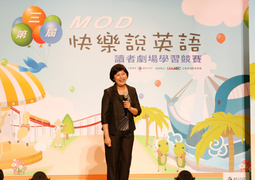 師範大學英語學系陳純音教授做出最後總評,表示今年每個隊伍都突飛猛進表現優秀,期待看到明年的進步!