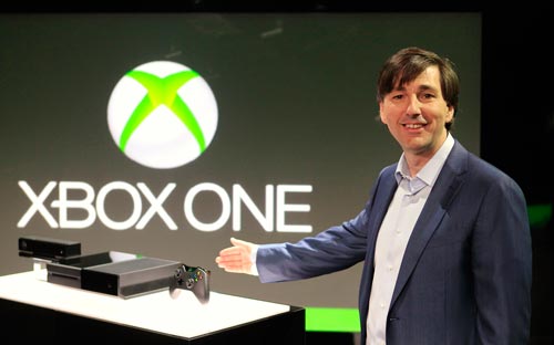微軟互動娛樂事業部總裁 Don Mattrick 與 Xbox One