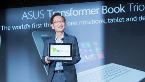 ASUS Transformer Book Trio,是全球首款結合筆電、平板及桌機三合一的變形產品,搭載 Windows 8 及 Android 雙作業系統,讓消費者在工作、娛樂及家庭等不同使用情境下,皆能享受輕鬆玩轉的樂趣