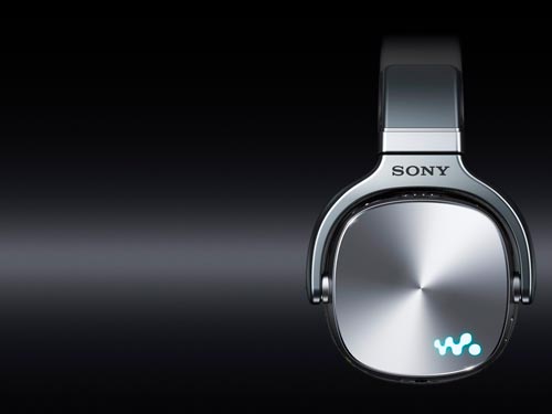 SONY Walkman WH系列內建 Sony 獨家聲學技術,CLEAR BASS 功能在加強低音表現的同時,更能減輕音質失真現象