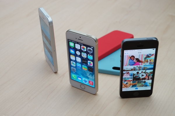 iPhone 5S 搶鮮玩