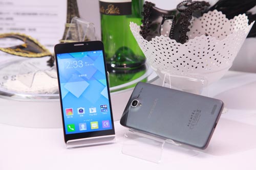 ALCATEL onetouch idol X 自由藍