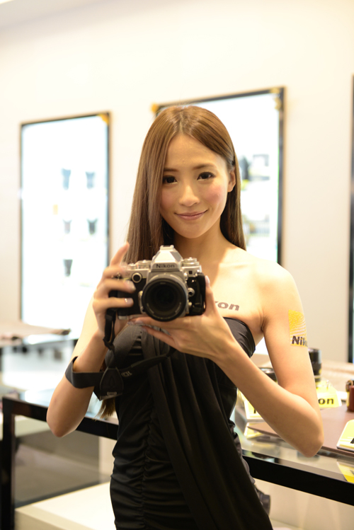 Nikon Df 次世代全片幅數位相機機身價格 82900 元