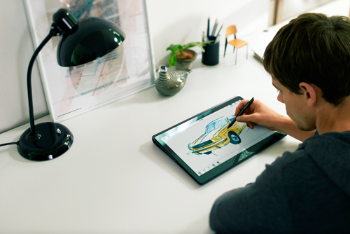 VAIO Fit multi-flip PC 使用 Digitizer Stylus 極智觸控筆,可隨手設計塗鴉,就像紙本書寫一樣,功能性令人驚艷