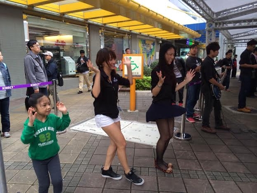 Xbox X13派對 戰車女教官 PK 春麗 尬遊戲也尬美麗