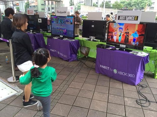 Xbox X13派對 戰車女教官 PK 春麗 尬遊戲也尬美麗