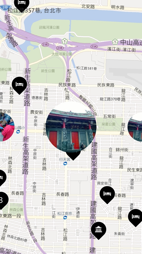 Lumia 1520 首創 Storyteller地圖相簿,可依時間、地點自動編排精彩照片,在地點模式下,還能在地圖裡清楚標示拍照時所在位置與周邊景點,不但下次舊地重遊時不怕找不到地方,甚至朋友問起,也可立即當起旅遊達人指引帶路。