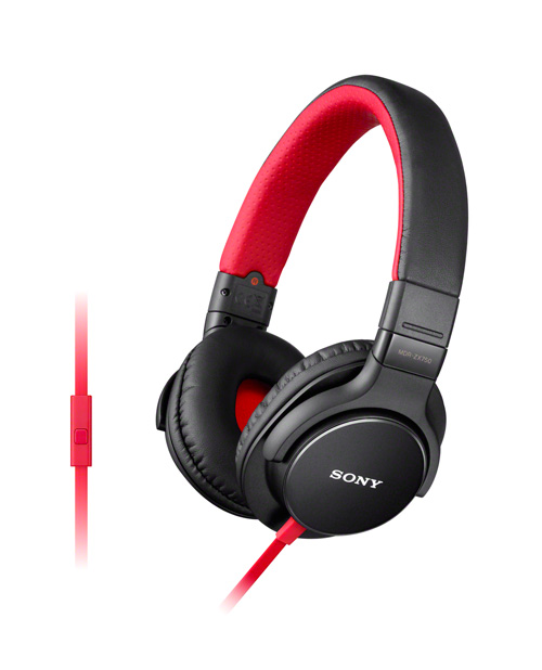耳罩式耳機系列 ZX750AP 內建 40mm 高音質驅動單元,提升聲音解析度,再生精準中高頻和豐沛低頻音。