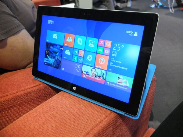 微軟 Surface 2 登台,舊款降價促銷
