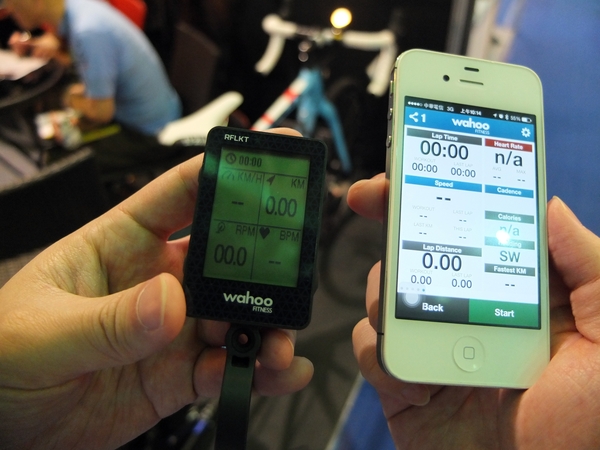 台北國際自行車展，智慧手機取代碼表