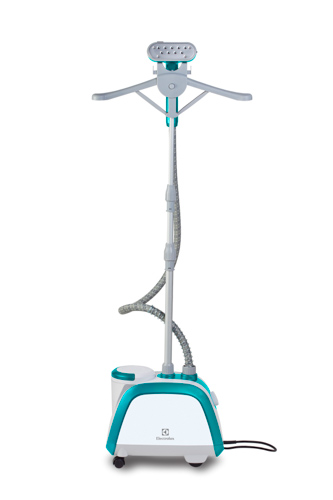 新科民宿老闆娘季芹的秘密武器 伊萊克斯頂級抗敏吸塵器新品 UltraOne 上市