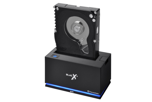曜越 BlacX Urban 無線硬碟外接座和 TtCloud APP 首度登場