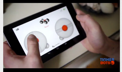 TinkerBots 可用 iOS 平板遙控,畫面擷取自 TinkerBots 介紹影片